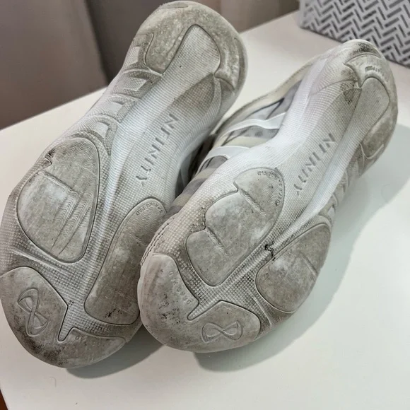 Nfinity Vengeance White cheer Shoes - Picture 3 of 4
